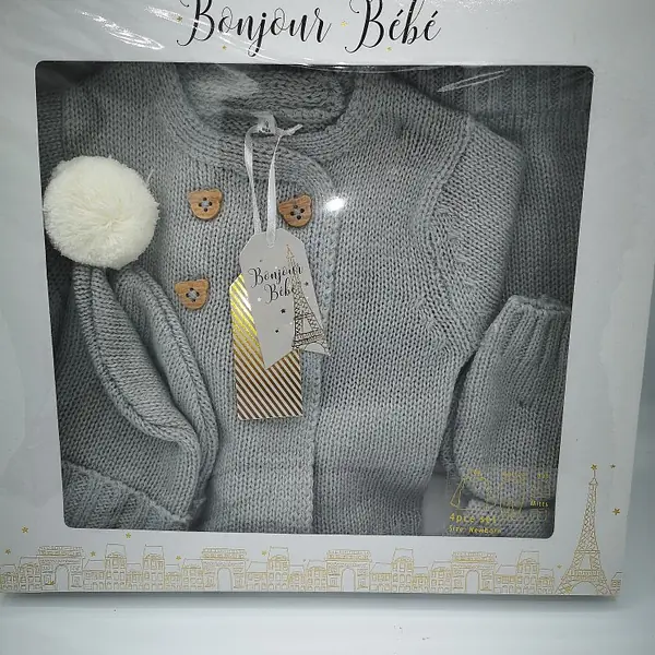 Boxed Knitted Grey Gift Set- Teddy Buttons W24206