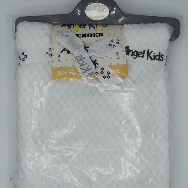 White Fleece Blanket  Waffle Design Wrap 6400